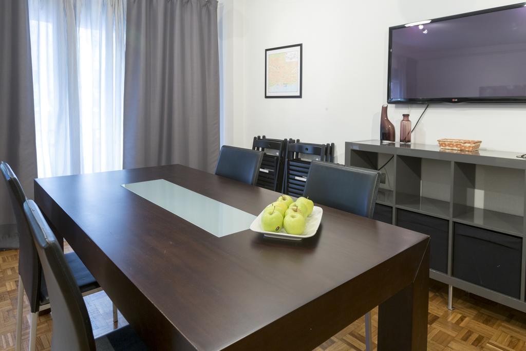 Autentic Arc De Triomf Apartment Barcelona Exterior photo