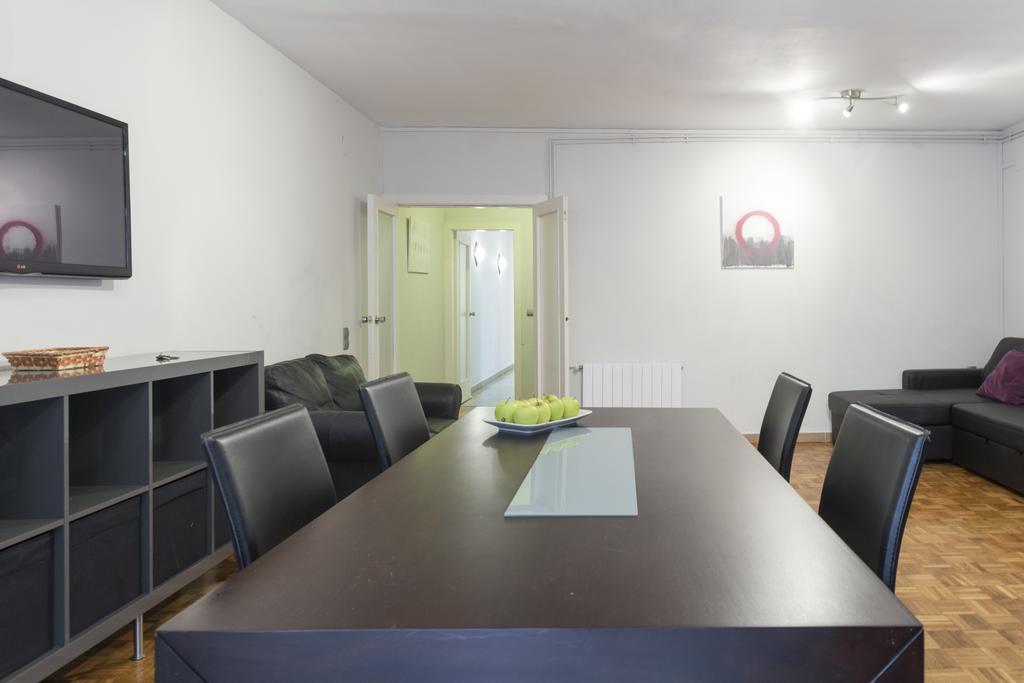 Autentic Arc De Triomf Apartment Barcelona Exterior photo