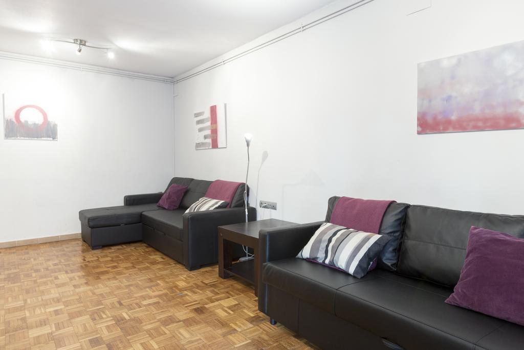 Autentic Arc De Triomf Apartment Barcelona Exterior photo